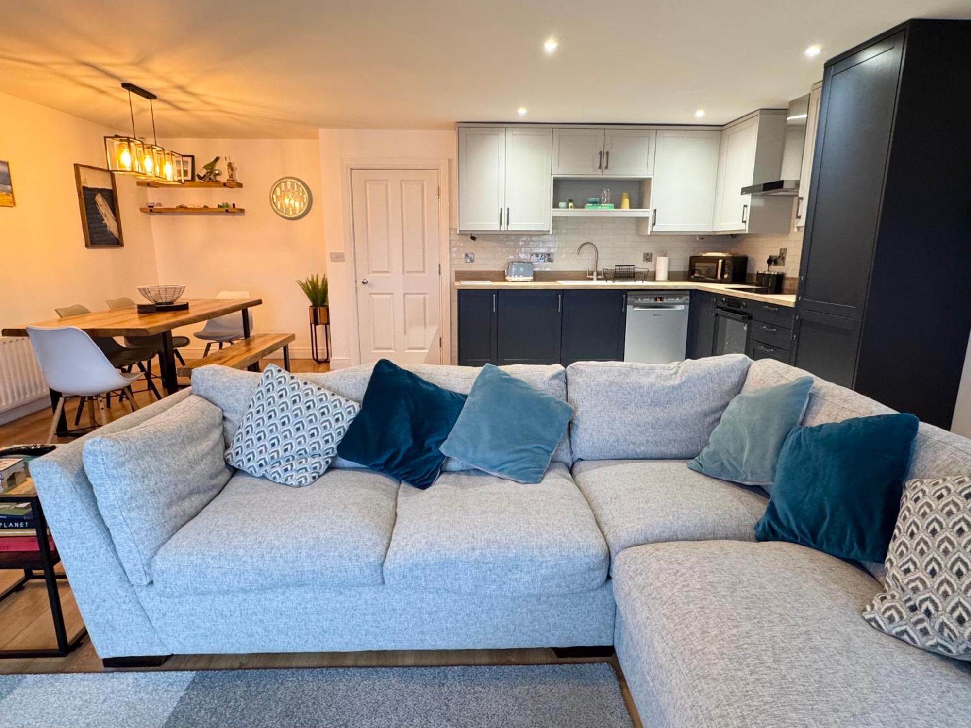 Sound Of The Sea - Penthouse In Appartamento Portrush